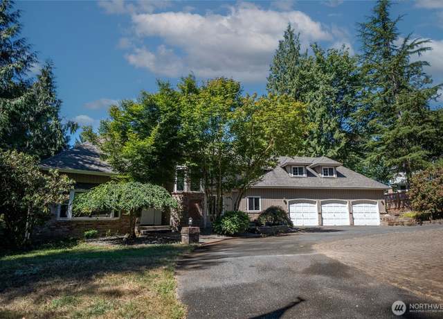 Property at 18109 236th Ave NE, Woodinville, WA 98077, 4 beds, 2.5 baths