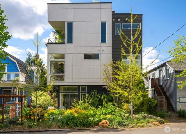 Property at 917 14th Ave Unit B, Seattle, WA 98122, 3 beds, 2 baths