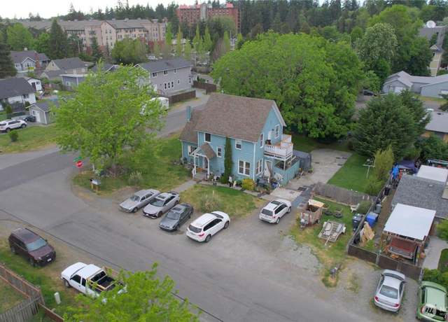 Property at 521 128th St S, Parkland, WA 98444, 4 beds, 3.75 baths