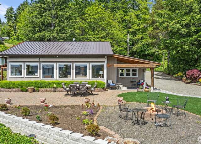 Property at 91 N Terrace Rd, Hoodsport, WA 98548, 2 beds, 2.5 baths