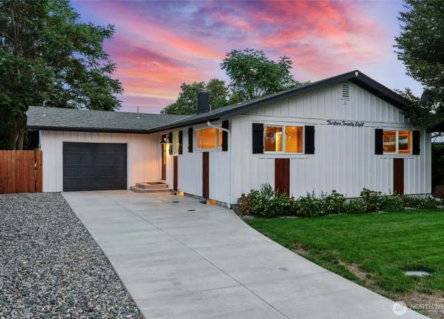 Property at 1328 Dakota St, Walla Walla, WA 99362, 5 beds, 2 baths