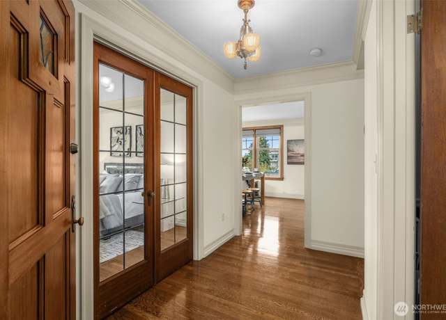 Property at 405 Prospect St #201, Seattle, WA 98109, 2 beds, 2 baths