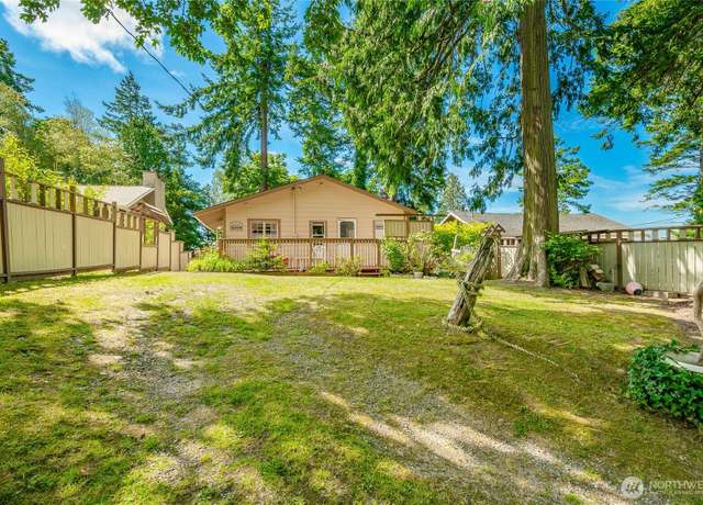 Property at 5045 Maple St, Blaine, WA 98230, 2 beds, 1 bath
