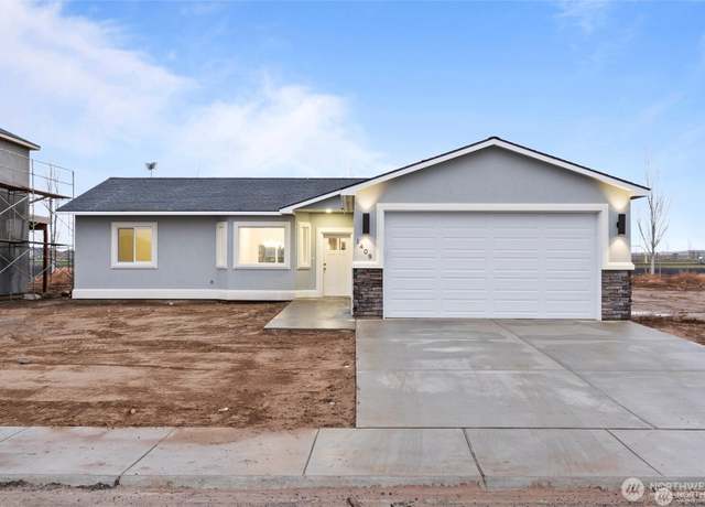 Property at 710 O St NE, Quincy, WA 98848, 3 beds, 2 baths