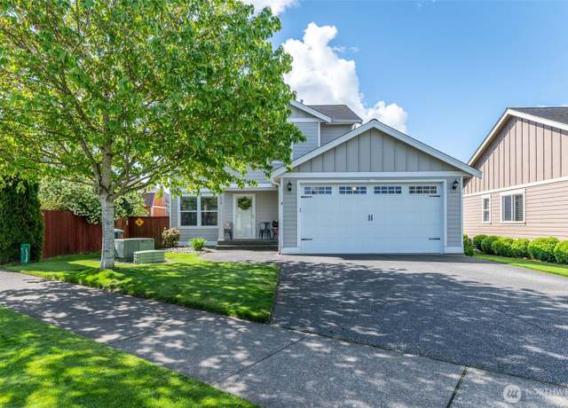 Property at 1630 Aaron Dr, Lynden, WA 98264, 3 beds, 2.5 baths