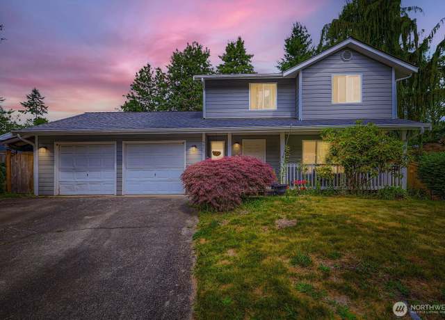 Property at 9806 6th Pl SE, Lake Stevens, WA 98258, 3 beds, 2.5 baths