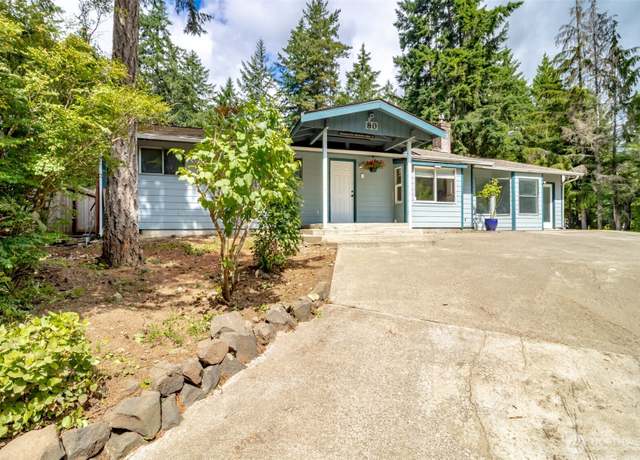 Property at 80 N Suncrest Dr, Hoodsport, WA 98548, 3 beds, 2.5 baths