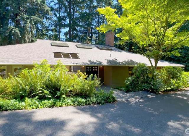 Property at 13604 NE 28th St, Bellevue, WA 98005, 5 beds, 2.5 baths