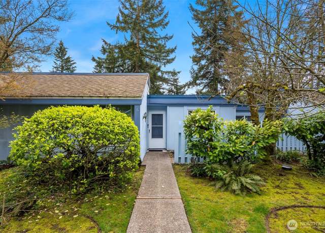 Property at 4300 NE Sunset Blvd Unit C6, Renton, WA 98059, 1 bed, 1 bath