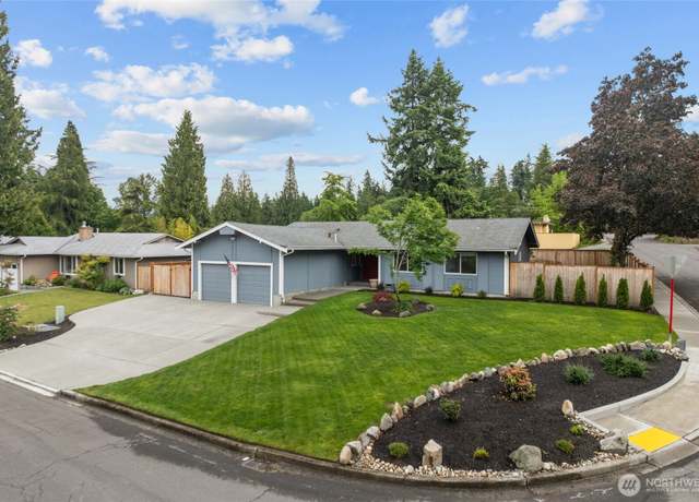 Property at 12603 SE 75th St, Newcastle, WA 98056, 4 beds, 2 baths