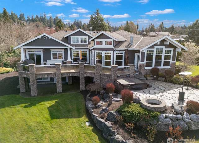 Property at 17003 Talbot Rd, Edmonds, WA 98026, 5 beds, 3.5 baths