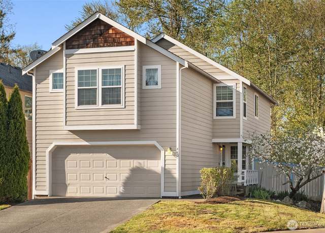 Property at 440 Green Acres Pl, Auburn, WA 98001, 4 beds, 2.5 baths