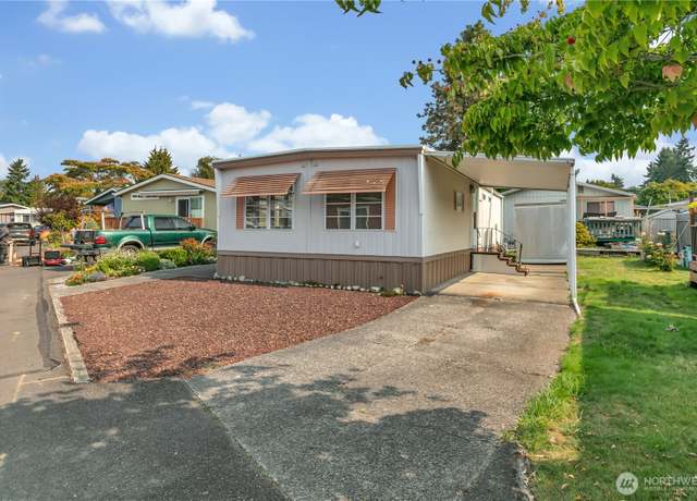 Property at 18316 34th Ave S, Seatac, WA 98188, 2 beds, 2 baths