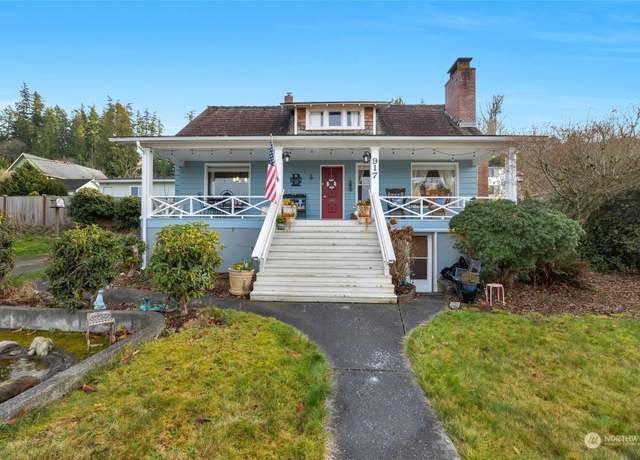 Property at 917 5th St, Mukilteo, WA 98275, 4 beds, 2 baths