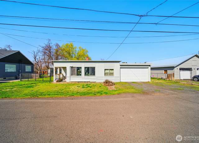 Property at 324 NW 10th Ave, Milton-freewater, OR 97862, 2 beds, 1 bath