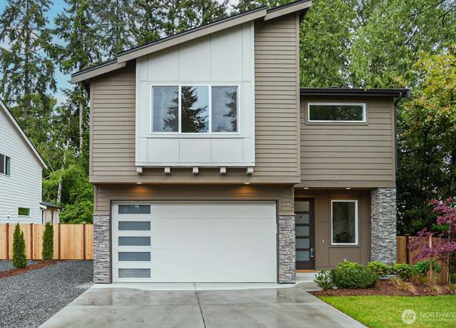 Property at 713 N 188th St, Shoreline, WA 98133, 5 beds, 3 baths