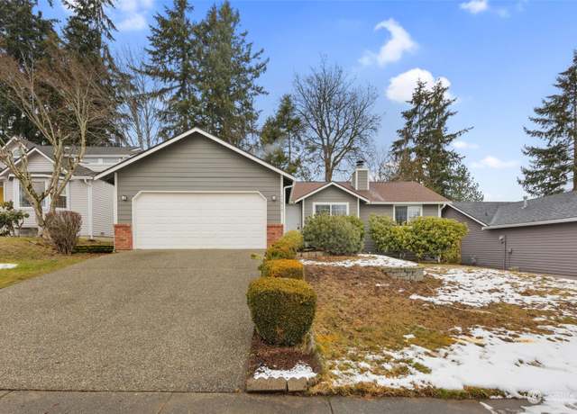 Property at 11812 SE 219th Pl, Kent, WA 98031, 3 beds, 2 baths