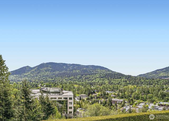 Property at 23120 SE Black Nugget Rd Unit X2, Issaquah, WA 98029, 3 beds, 2.5 baths