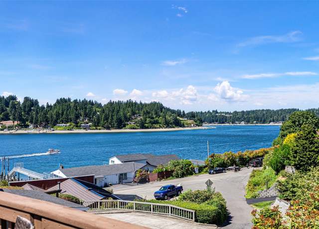 Property at 819 Berg Ct NW, Gig Harbor, WA 98335, 3 beds, 2 baths