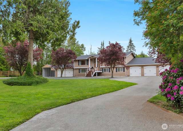 Property at 4622 128th Ave NE, Lake Stevens, WA 98258, 4 beds, 4 baths