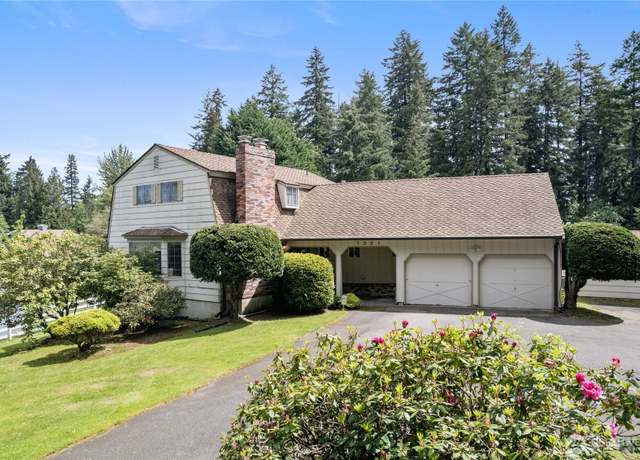 Property at 7321 25th Ave E, Tacoma, WA 98404, 3 beds, 3 baths