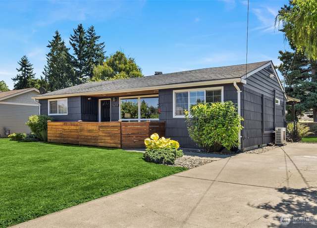 Property at 11659 SE 163rd St, Renton, WA 98058, 3 beds, 1.5 baths