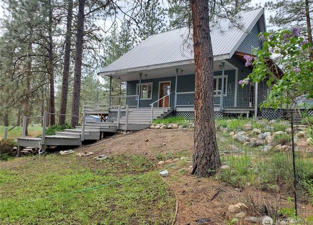 Property at 5 Chase Rd N, Winthrop, WA 98862, 3 beds, 2 baths