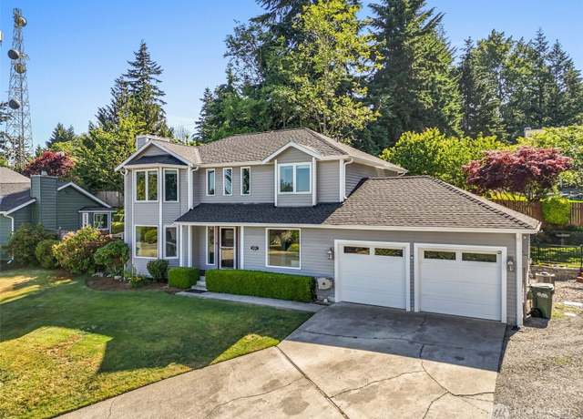 Property at 16508 39th Street Ct E, Lake Tapps, WA 98391, 3 beds, 2.5 baths