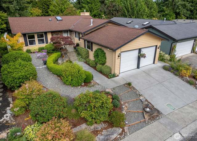 Property at 24812 12th Ave S, Des Moines, WA 98198, 2 beds, 1.5 baths