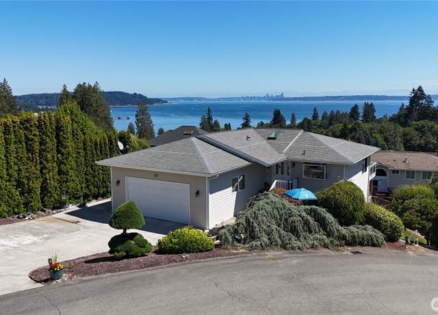Property at 7549 E Alki View Ct, Port Orchard, WA 98366, 3 beds, 2.5 baths