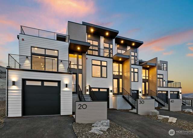 Property at 20 Chinook Dr, Vantage, WA 98950, 3 beds, 2.5 baths