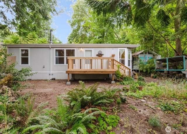 Property at 18689 1st Ave NE, Suquamish, WA 98392, 3 beds, 2 baths