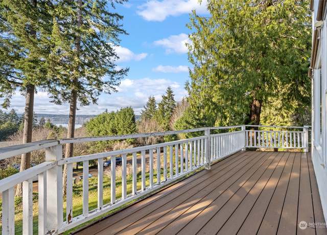 Property at 11109 66th Avenue Ct NW, Gig Harbor, WA 98332, 3 beds, 3.5 baths