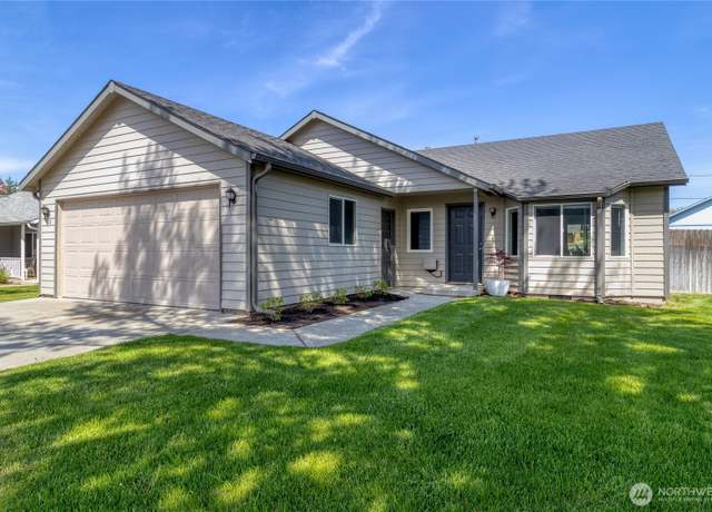 Property at 122 NW Earl Ln, College Place, WA 99324, 3 beds, 2 baths