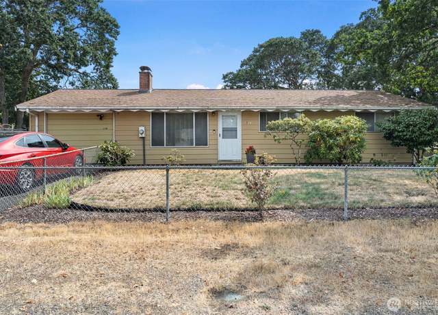 Property at 1612 117th St S, Tacoma, WA 98444, 3 beds, 1 bath