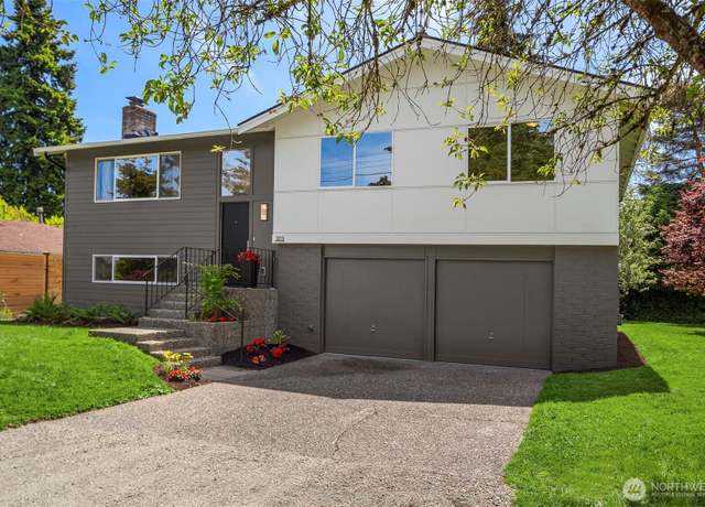 Property at 303 NE 133rd St, Seattle, WA 98125, 3 beds, 2.5 baths