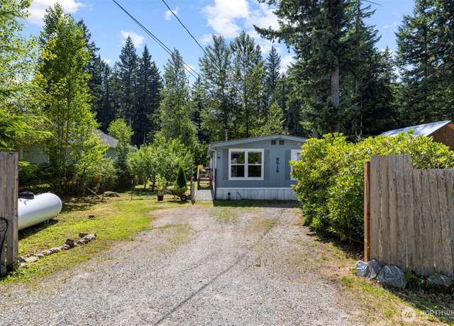 Property at 8515 Golden Valley Dr, Maple Falls, WA 98266, 3 beds, 2 baths