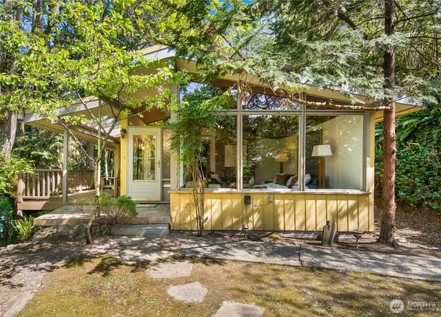 Property at 4232 1st Ave NW, Seattle, WA 98107, 2 beds, 1 bath