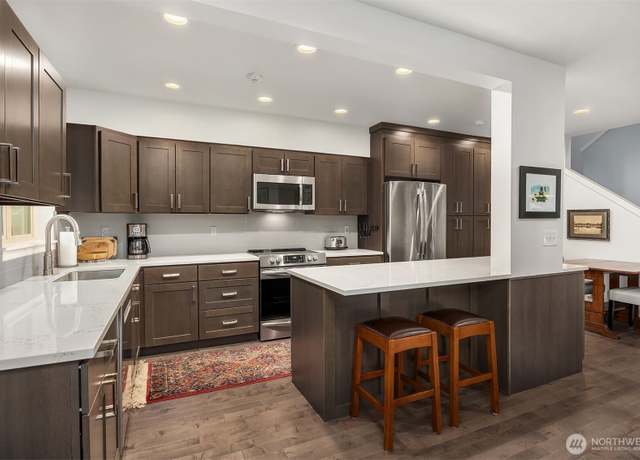 Property at 15874 NE 93rd Way #1501, Redmond, WA 98052, 3 beds, 2.5 baths