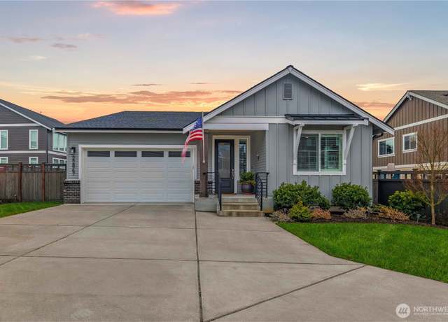 Property at 22867 SE Cherry St, Black Diamond, WA 98010, 3 beds, 3 baths