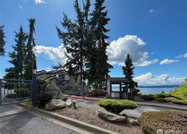 Property at 4415 102nd Ln NE, Kirkland, WA 98033, 3 beds, 2.5 baths