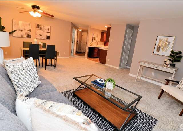 Property at 9917 Holly Dr Unit B208, Everett, WA 98204, 2 beds, 2 baths