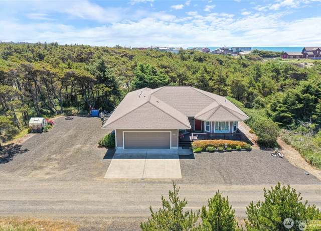 Property at 921 Pheasant Run, Westport, WA 98595, 2 beds, 2 baths