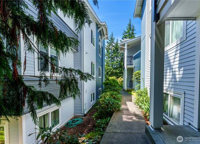 Property at 907 N 163rd St Unit A32, Shoreline, WA 98133, 1 bed, 1 bath