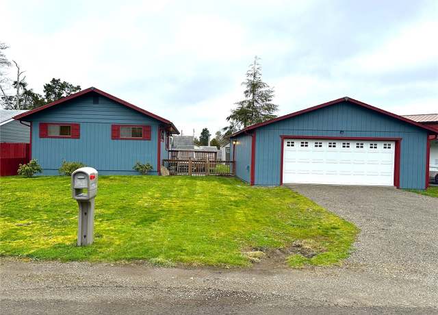 Property at 1519 222nd Pl, Ocean Park, WA 98640, 2 beds, 1.5 baths