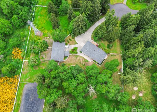Property at 4716 266th St E, Spanaway, WA 98387, 3 beds, 3 baths