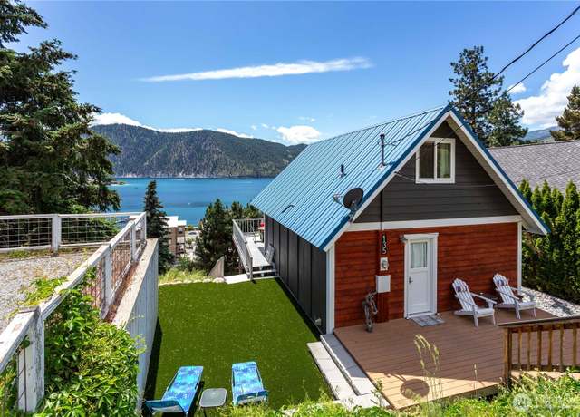Property at 135 Furey Ave, Manson, WA 98831, 3 beds, 1 bath