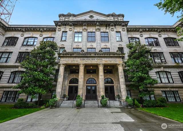Property at 201 Galer St #362, Seattle, WA 98109, 1 bed, 1 bath