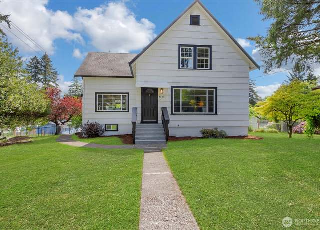 Property at 4224 Division Ave W, Bremerton, WA 98312, 5 beds, 4 baths