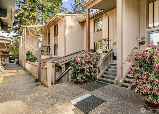 Property at 13730 15th Ave NE Unit F-103, Seattle, WA 98125, 1 bed, 2 baths